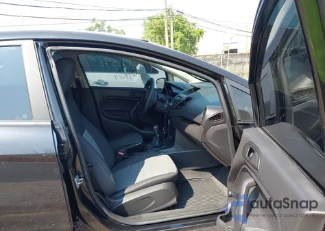 2015 Ford Fiesta S z USA, uszkodzony, nr VIN 3FADP4TJ6FM165250